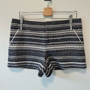 Alice + Olivia Black and White Patterned Women Shorts